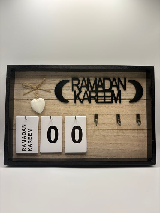 Ramadan Kareem Calendar and Key Holder