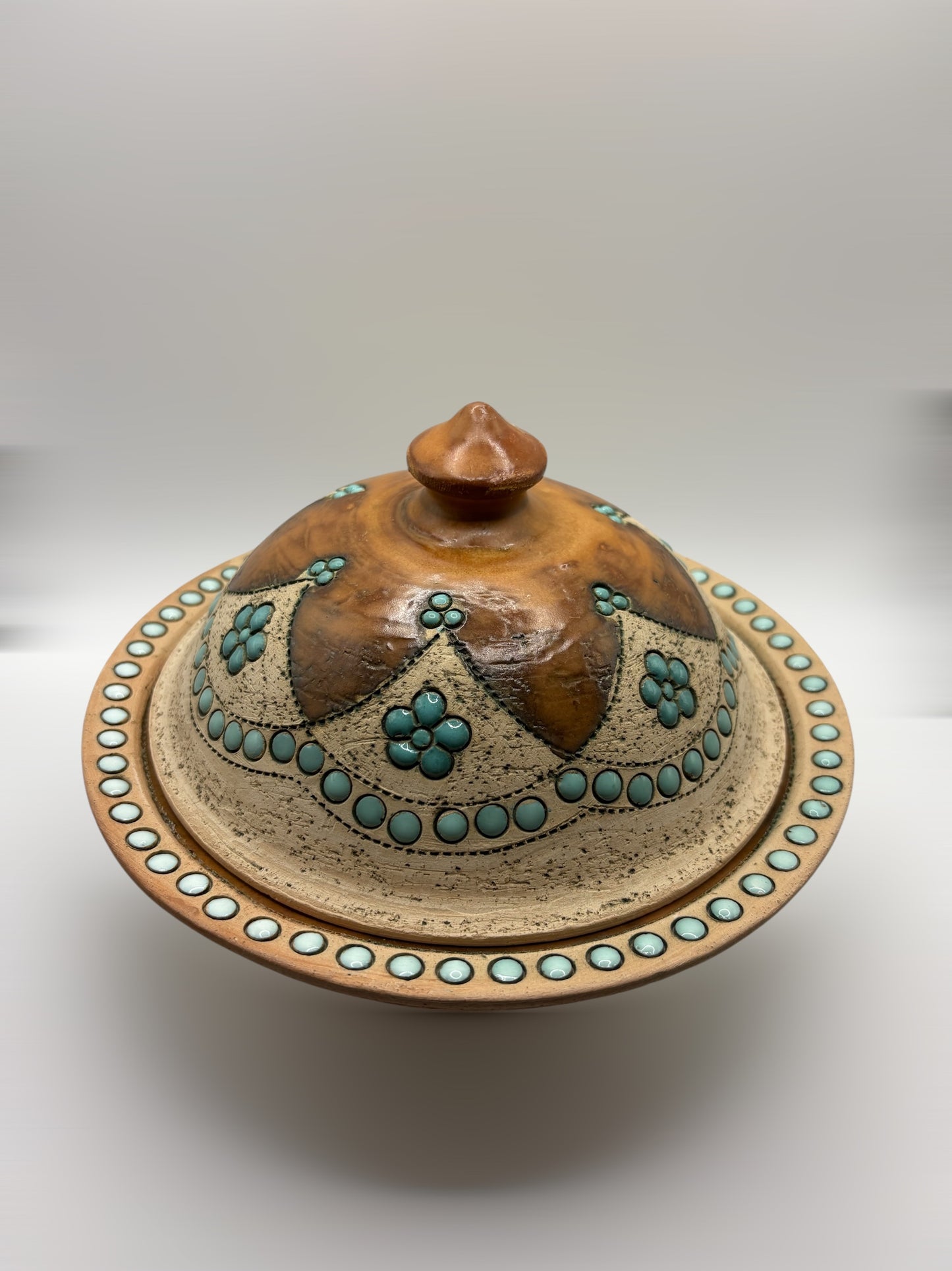 Beit Al-Turath Decorative Serving Ceramic Bowl with Lid
