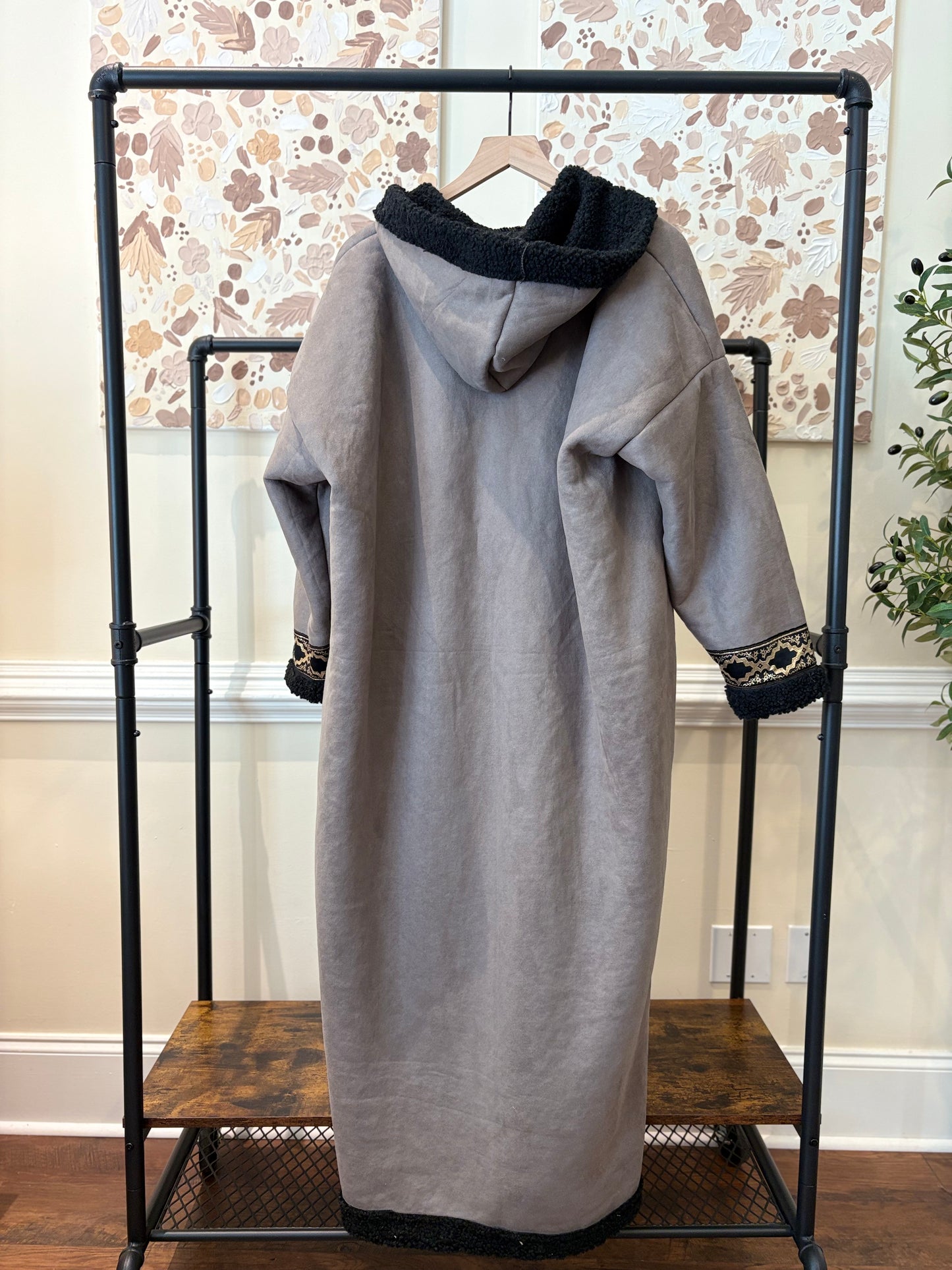 Women's Grey and Black Khaleeji Farwa/Abaya with Embroidery and Hood - Warm Winter Coat