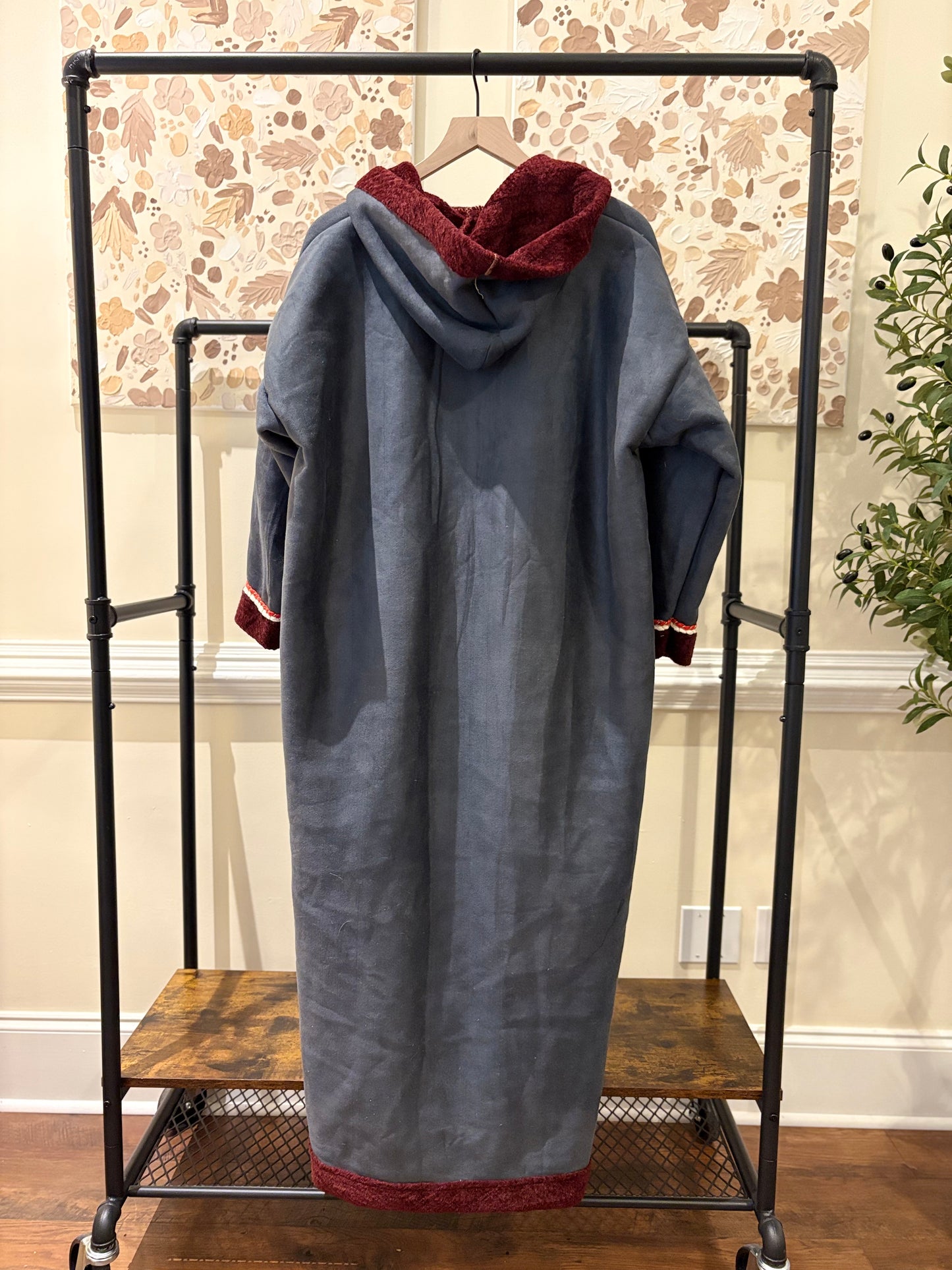 Women's Blue Khaleeji Farwa/Abaya with Embroidery and Hood - Warm Winter Coat