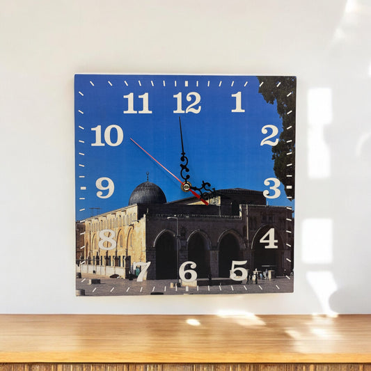 Beit Al-Turath Masjed Al-Aqsa Clock