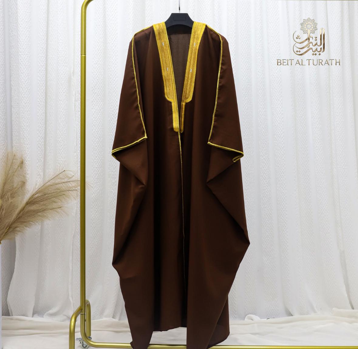 Traditional Arabic Men's Bisht – Luxury Gold-Trimmed Thobe Cloak