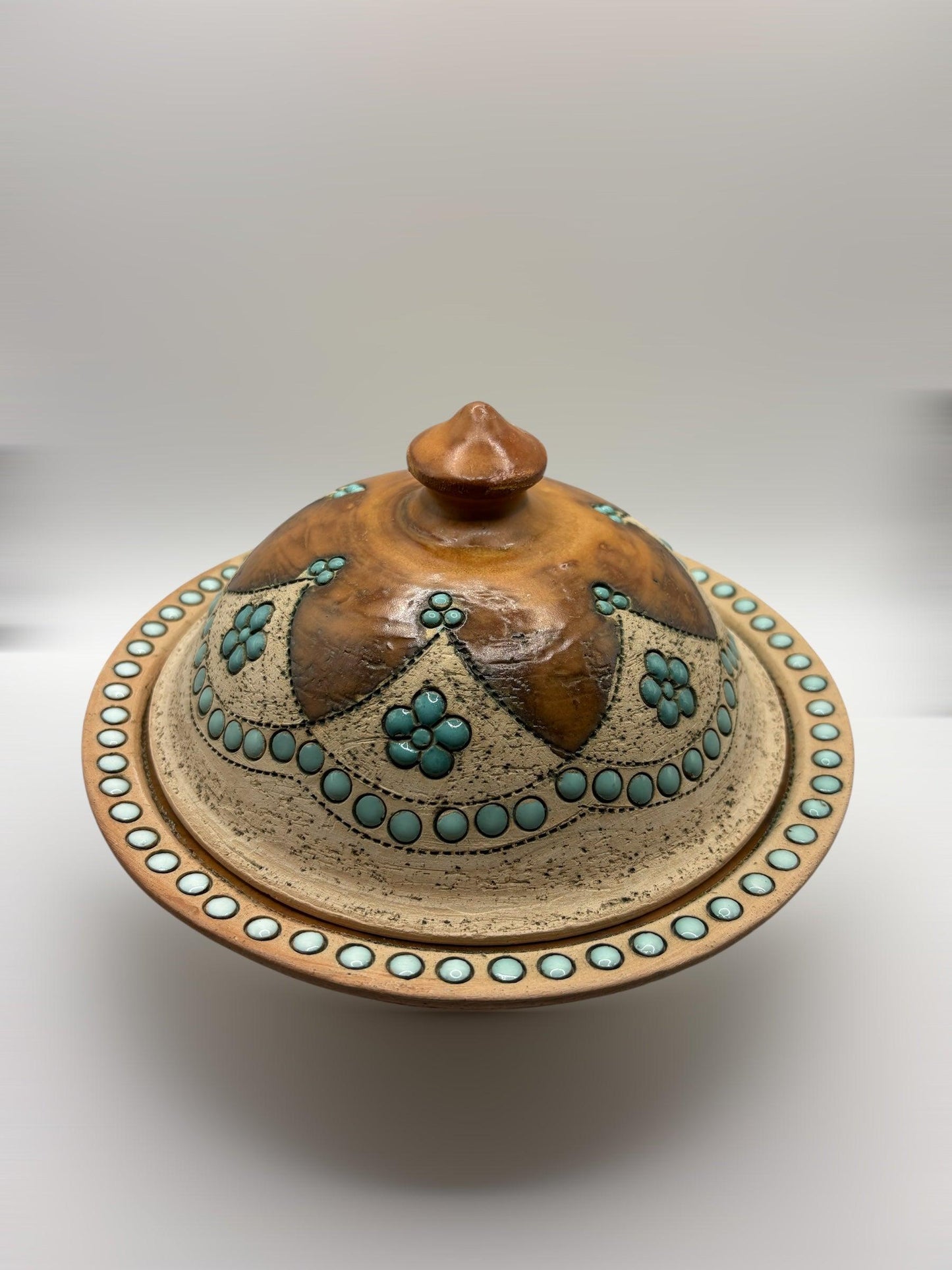 Beit Al-Turath Decorative Serving Ceramic Bowl with Lid